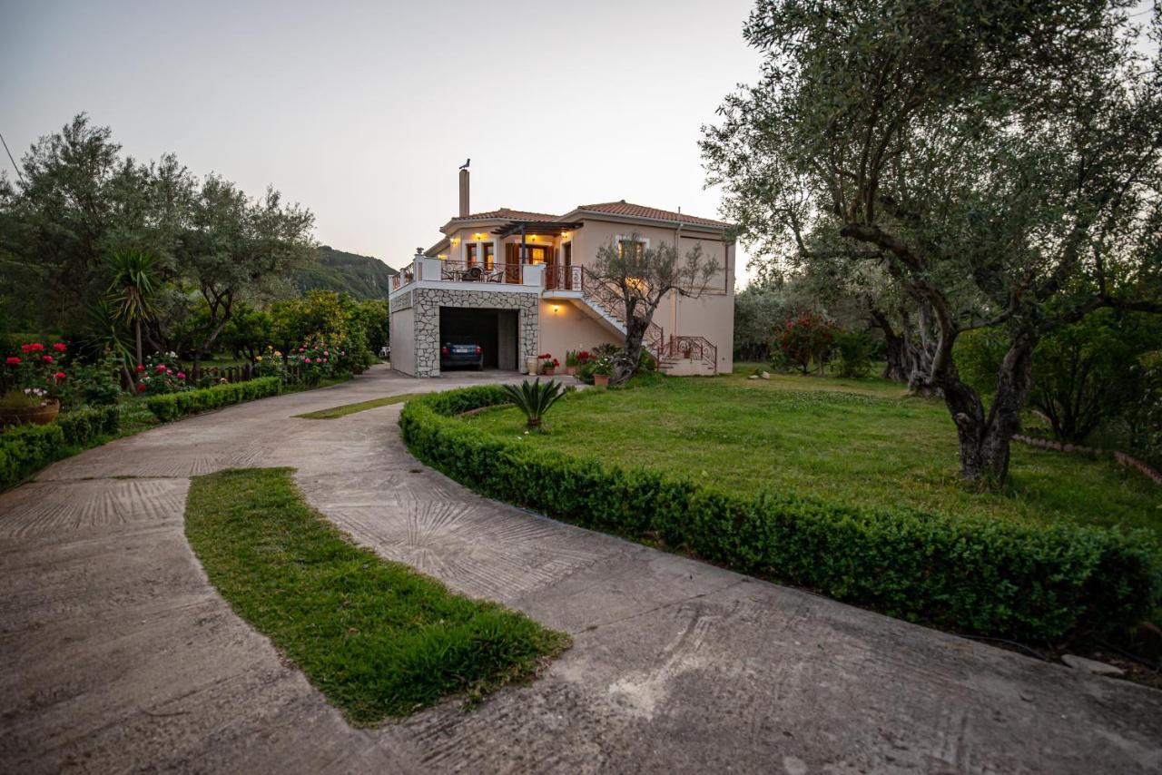 Luxury Rustic Villa Mountain View Lefkáda Eksteriør bilde