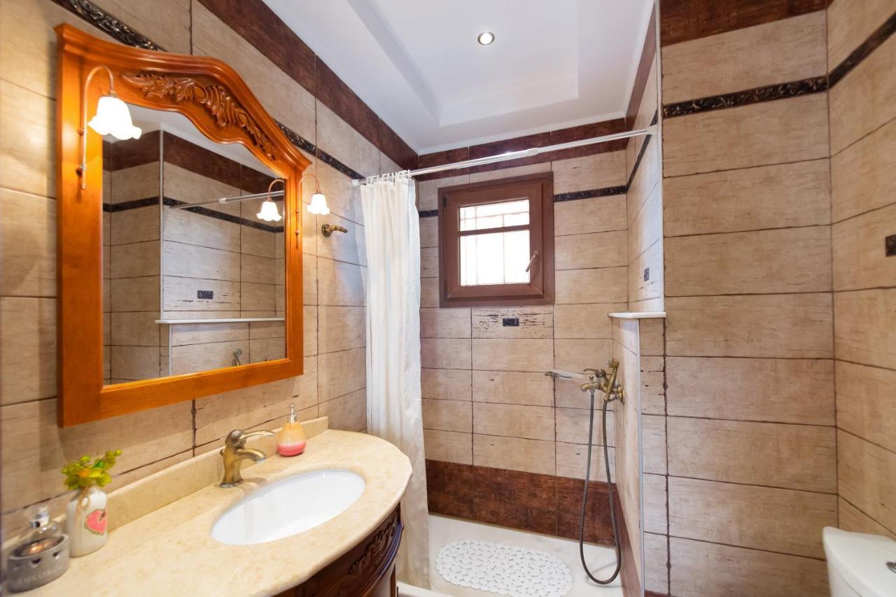 Luxury Rustic Villa Mountain View Lefkáda Eksteriør bilde