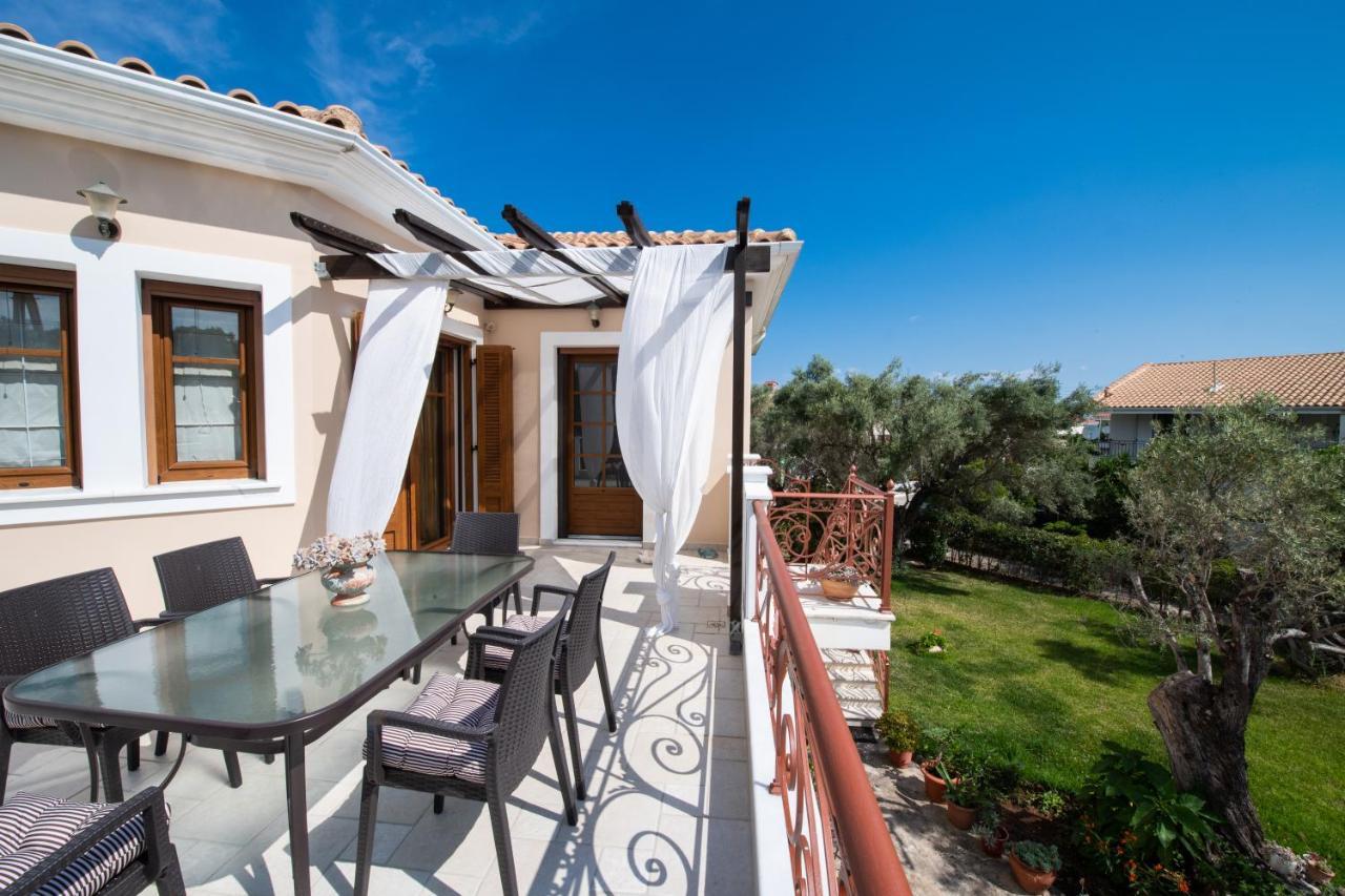 Luxury Rustic Villa Mountain View Lefkáda Eksteriør bilde