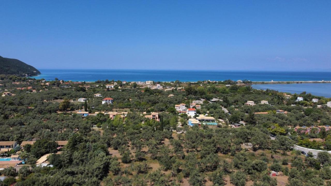 Luxury Rustic Villa Mountain View Lefkáda Eksteriør bilde
